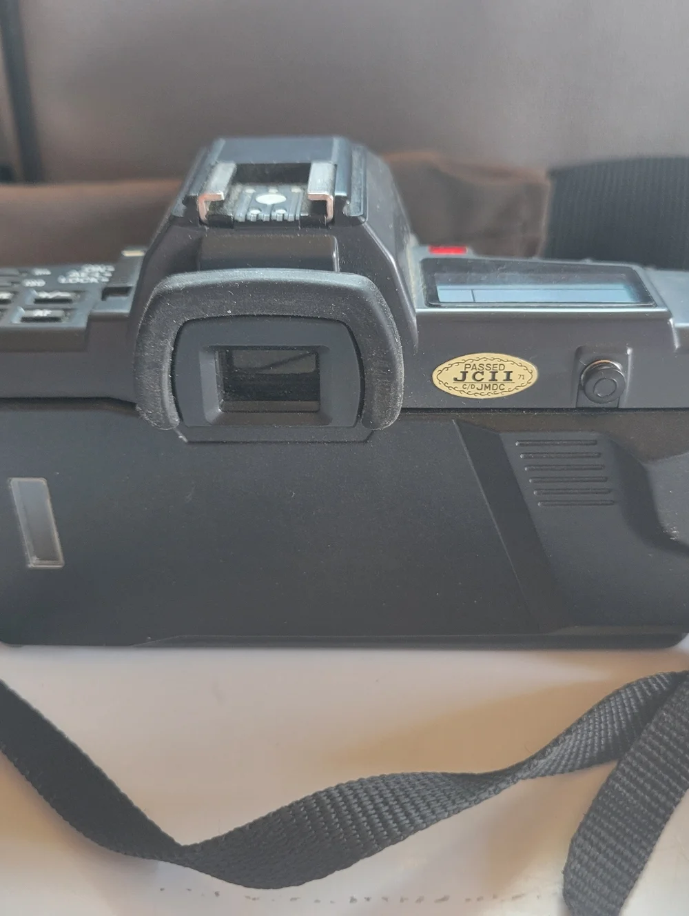 Yashica Black Film SLR Camera with Black 70-210mm Lens(DW)